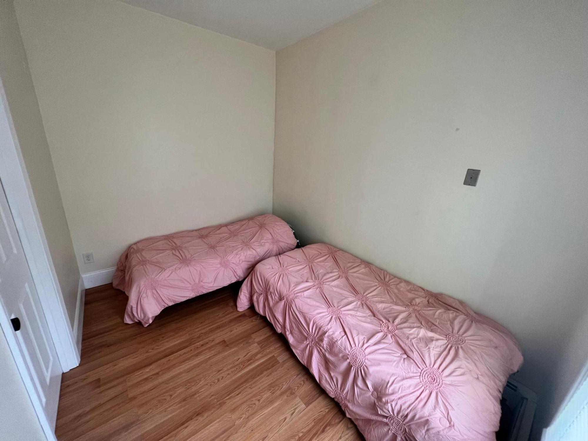 Private Bedroom Near Boston Dış mekan fotoğraf